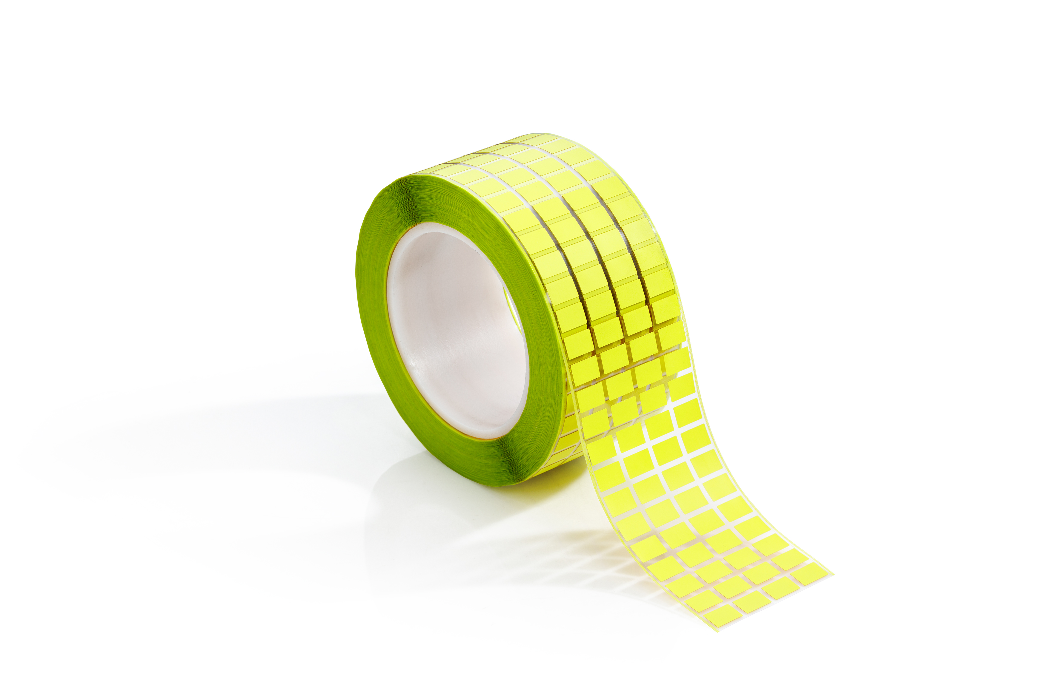 耐高溫標簽由幾個部分組成?高溫條件下保持原有狀態的原因是什么? 耐高溫標簽由幾個部分組成?高溫條件下保持原有狀態的原因是什么?